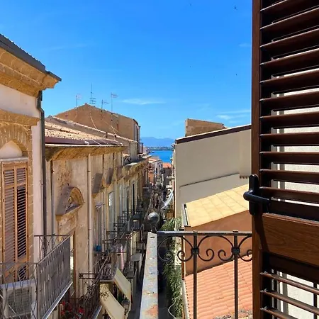 Terrazze Xxv Novembre Apartment Cefalu